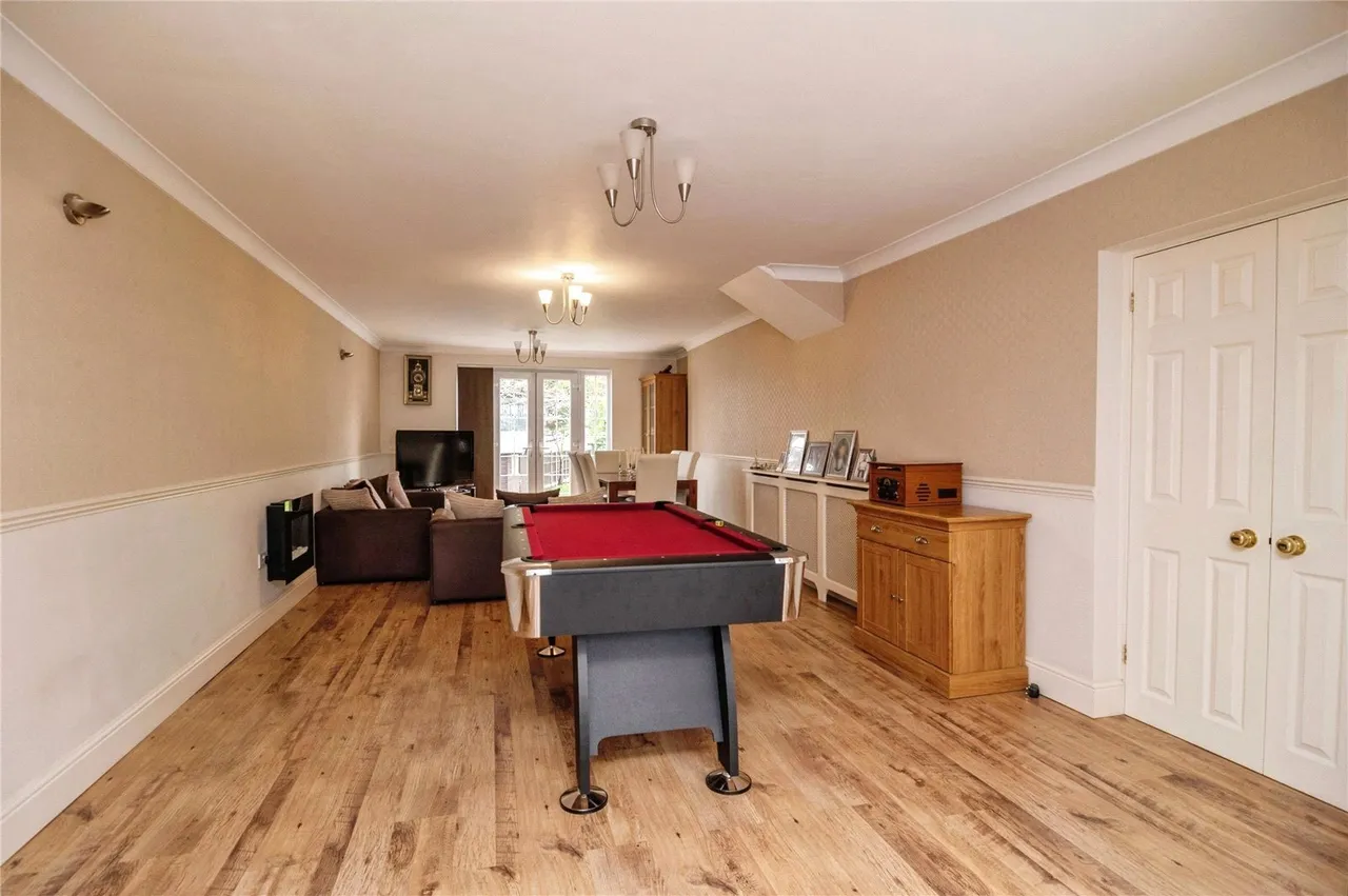 Bradleigh Avenue, Grays, Essex, RM17, photo 9