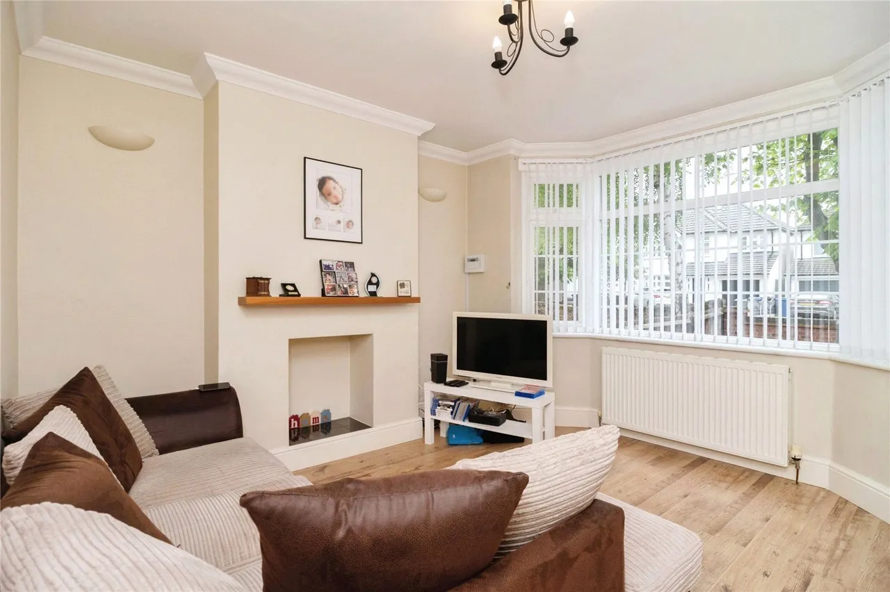Bradleigh Avenue, Grays, Essex, RM17, photo 6