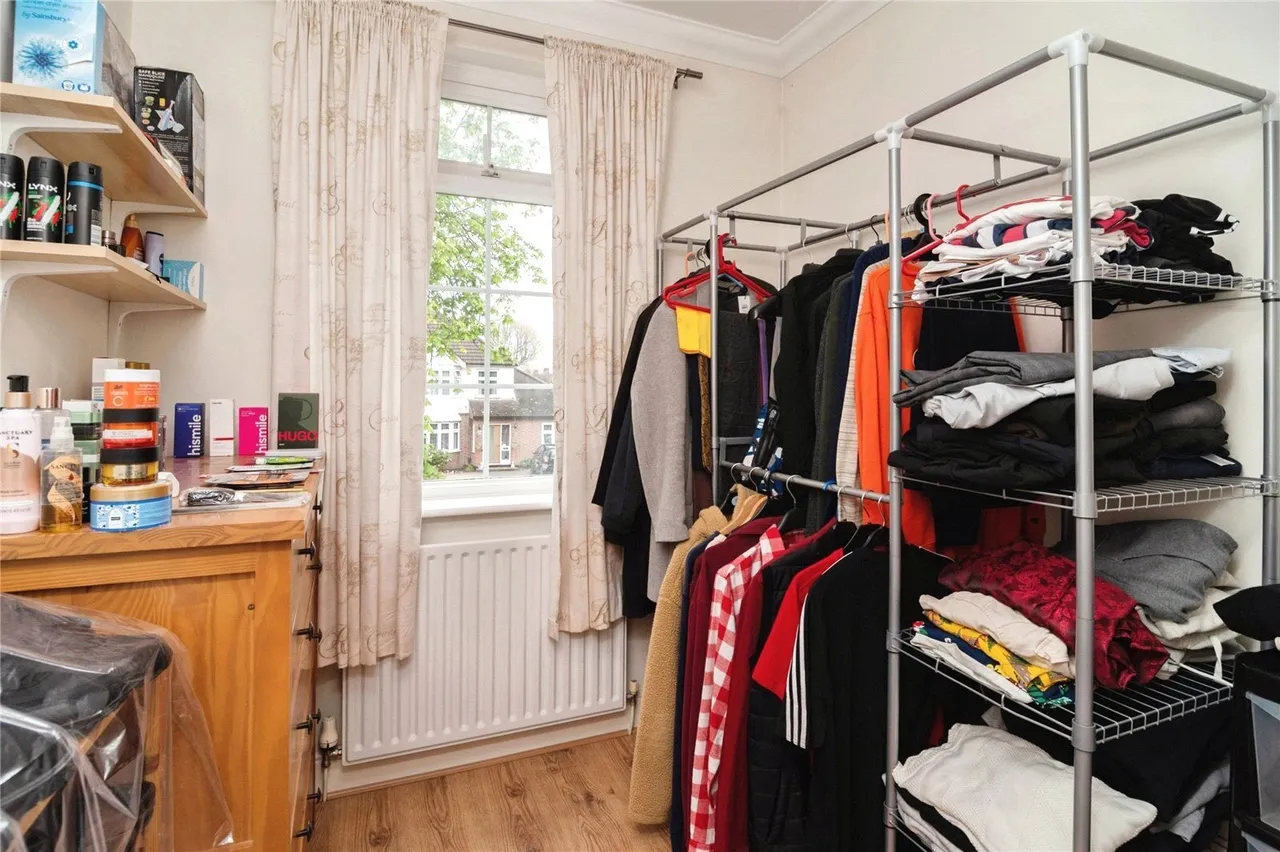 Bradleigh Avenue, Grays, Essex, RM17, photo 20