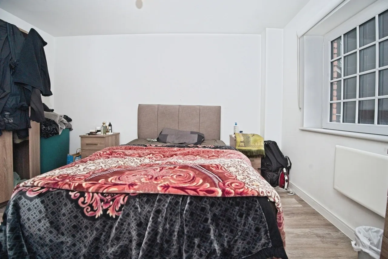 Trade Street, Butetown, Cardiff, CF10, photo 8