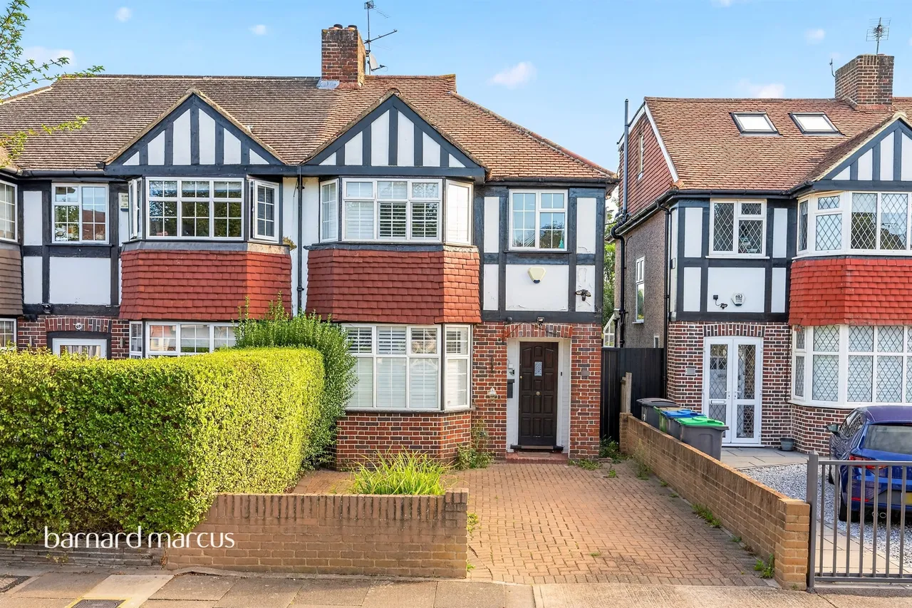 3 bed house for sale, Portland Avenue, New Malden, KT3
