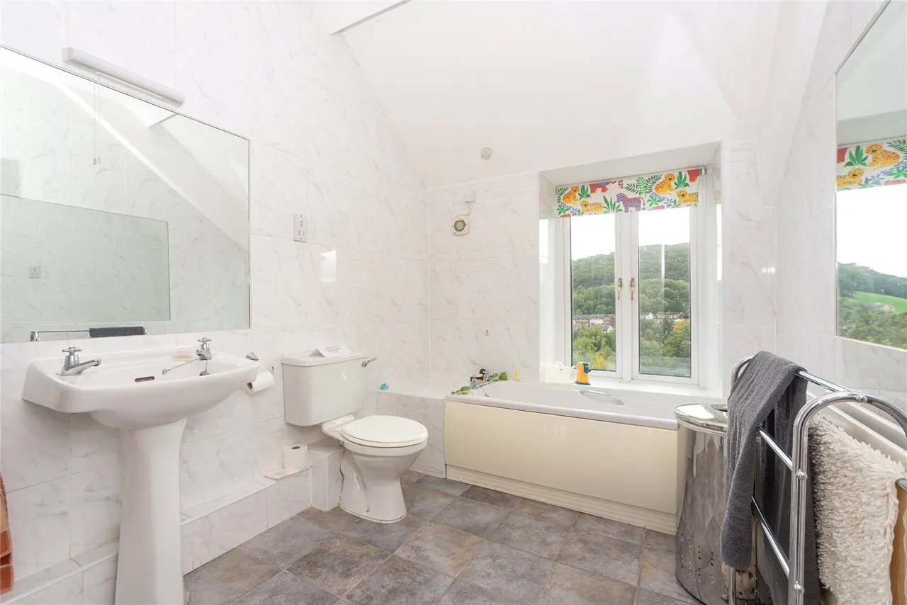 St. Agnes Road, Conwy, LL32, photo 14