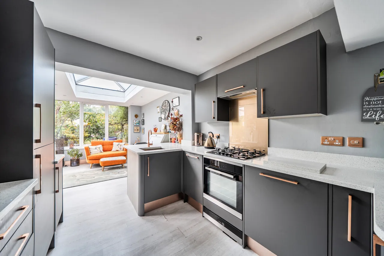 Queens Road, Cheltenham, GL50, photo 3