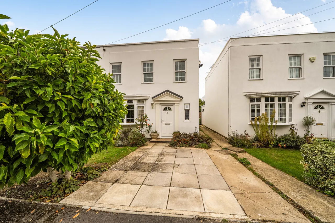 3 bed house for sale, Queens Road, Cheltenham, GL50