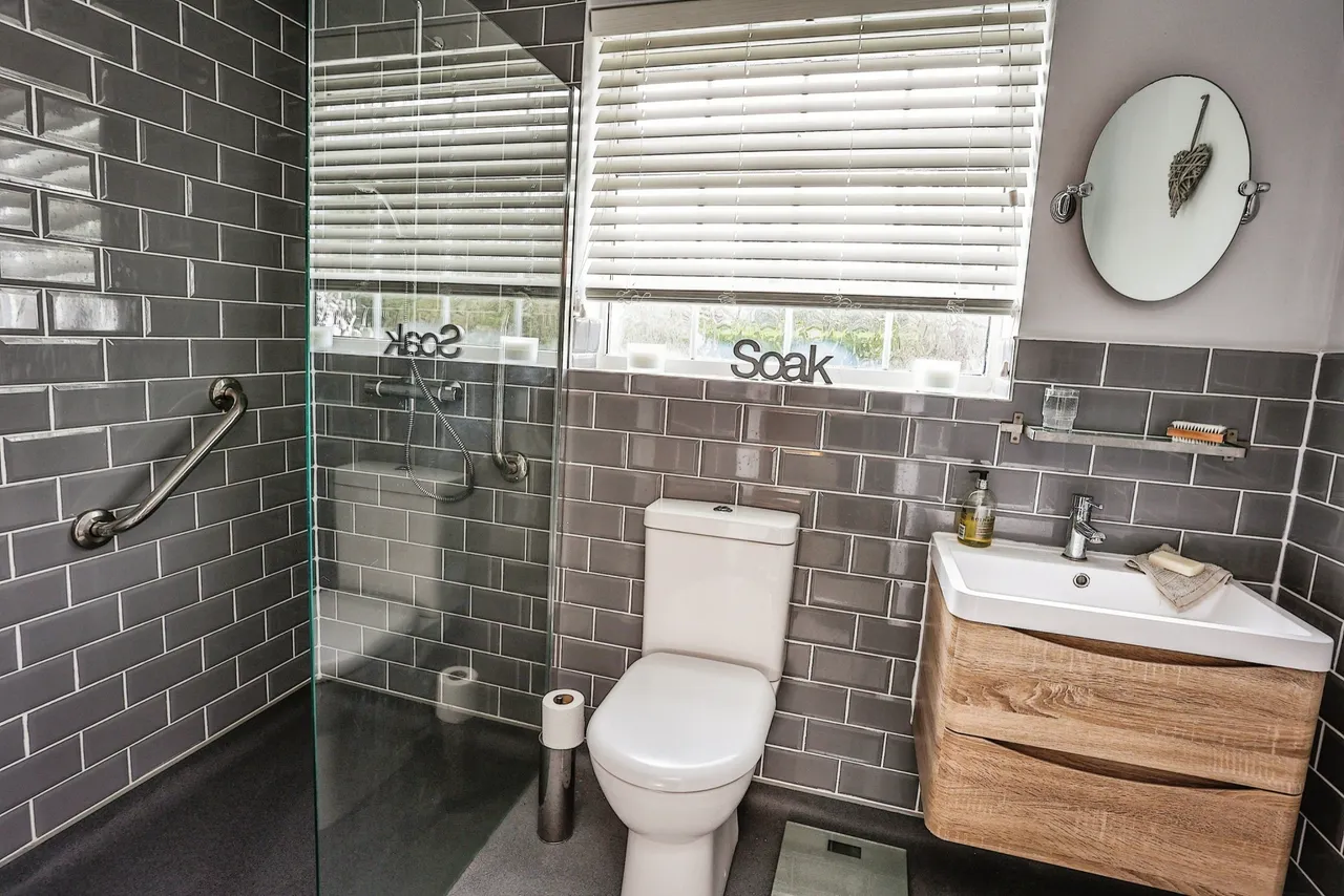 Oak Way, Frisby On The Wreake, LE14, photo 16