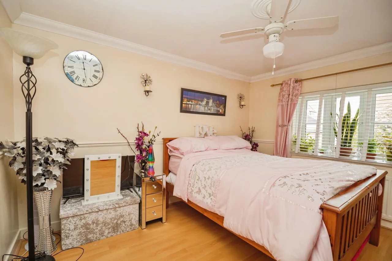 Lugger Close, Weymouth, DT3, photo 9