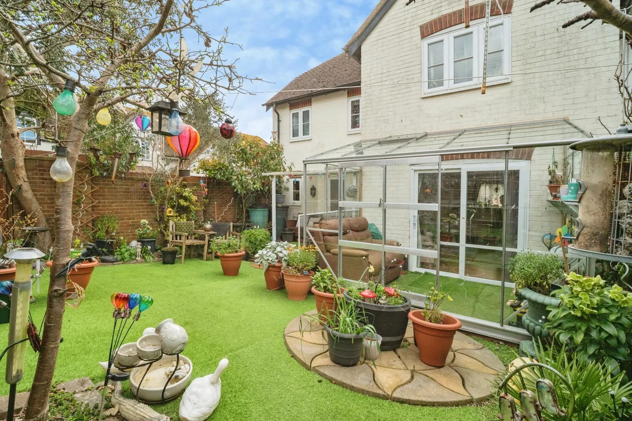 Lugger Close, Weymouth, DT3, photo 17