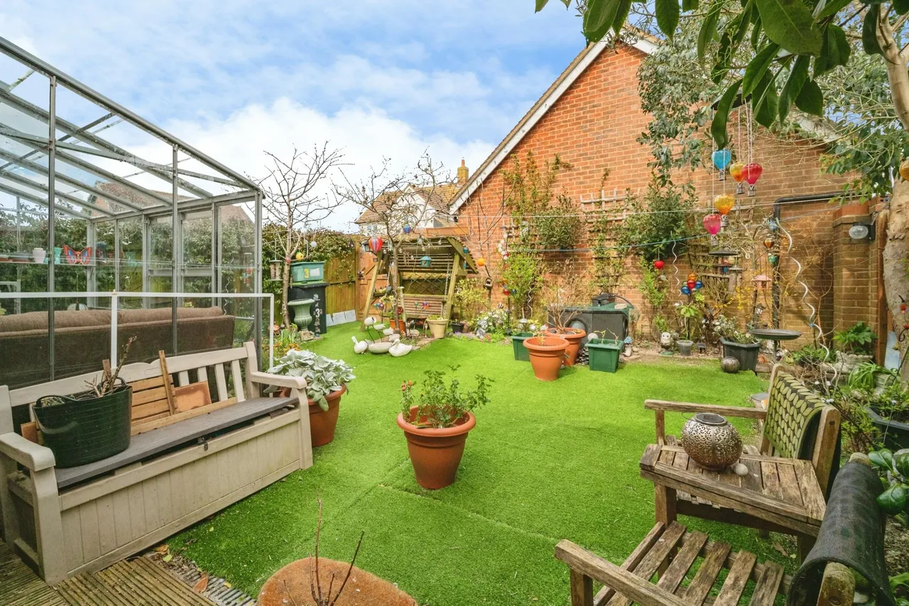 Lugger Close, Weymouth, DT3, photo 16