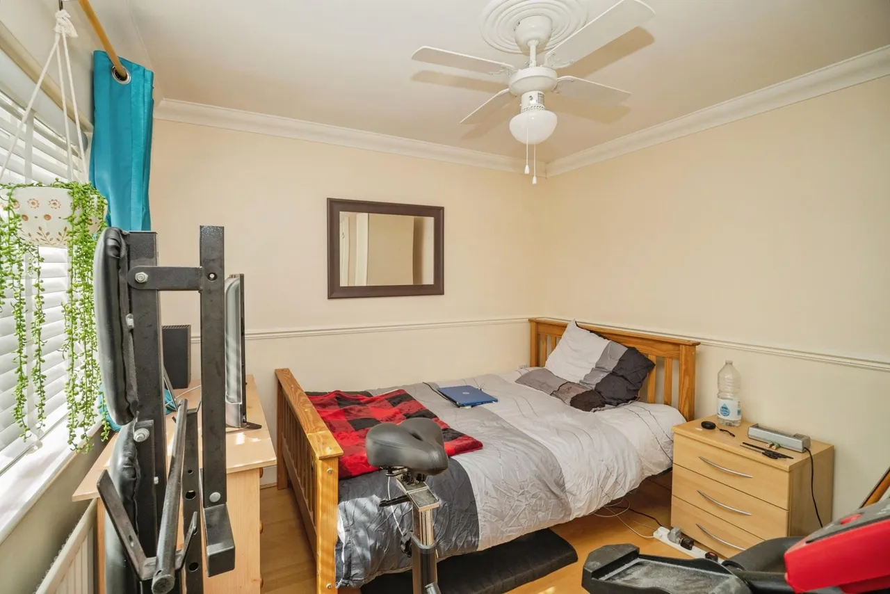 Lugger Close, Weymouth, DT3, photo 13