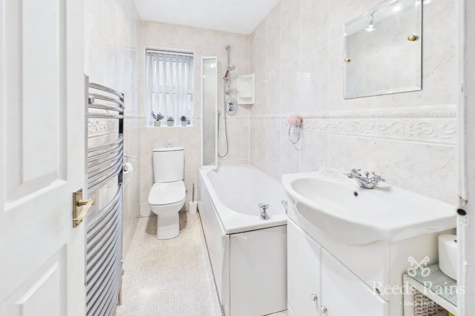 Holywell Gardens, Castleford, West Yorkshire, WF10, photo 10
