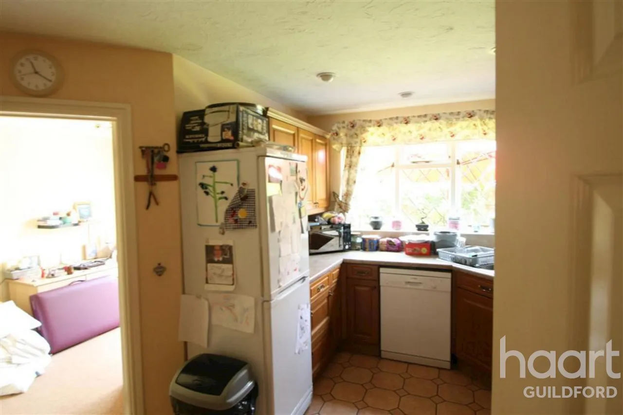 Fairbourne Way, GU2, photo 7