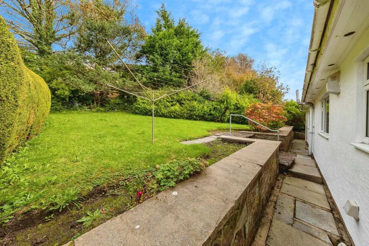 Cwmbach Road, Llanelli, SA15, photo 28