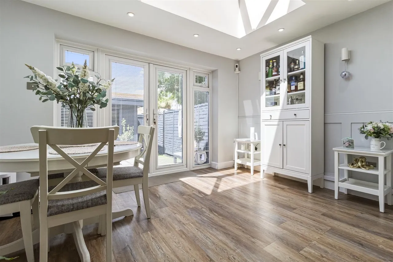Timber Close, Worthing, photo 5