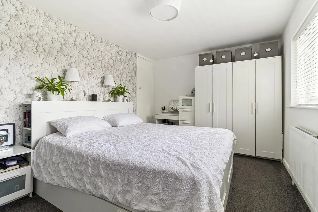 Timber Close, Worthing, photo 10