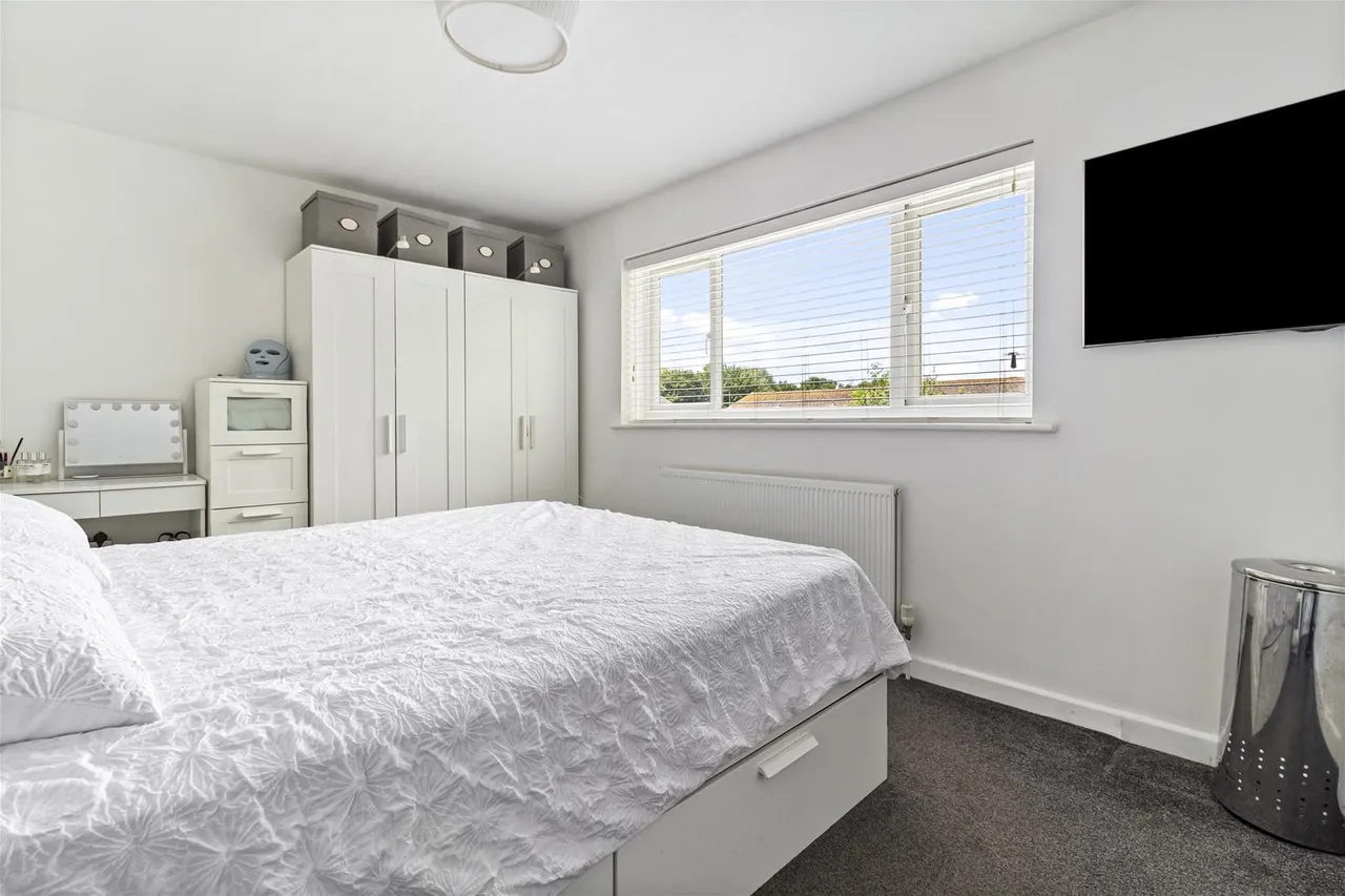 Timber Close, Worthing, photo 9