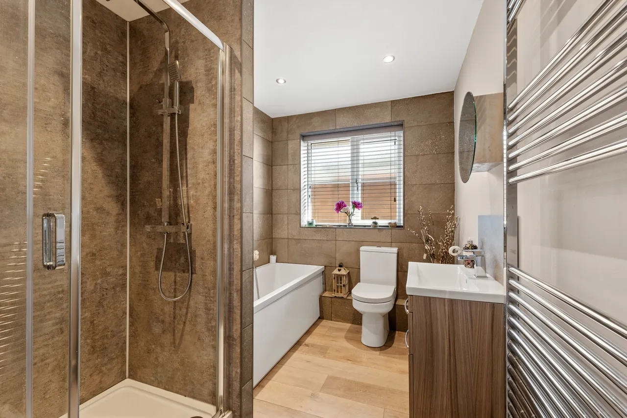 Southwell Road, Kirklington, photo 10