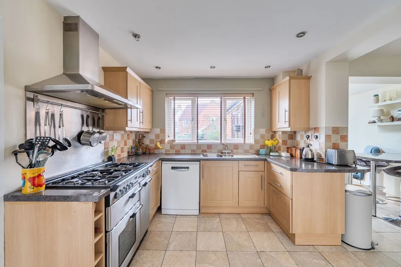 Bishopslea Close, Wells, BA5, photo 4