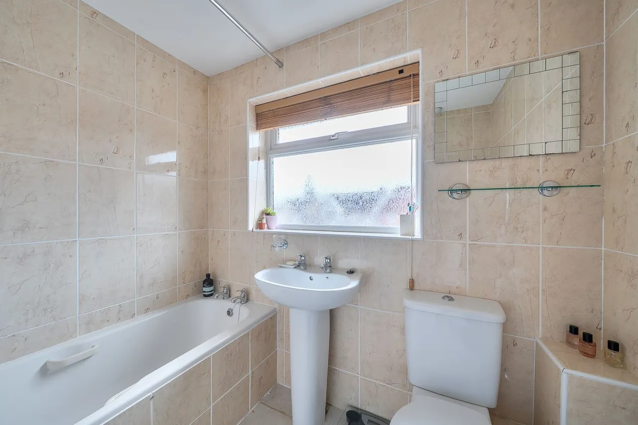 Bishopslea Close, Wells, BA5, photo 15