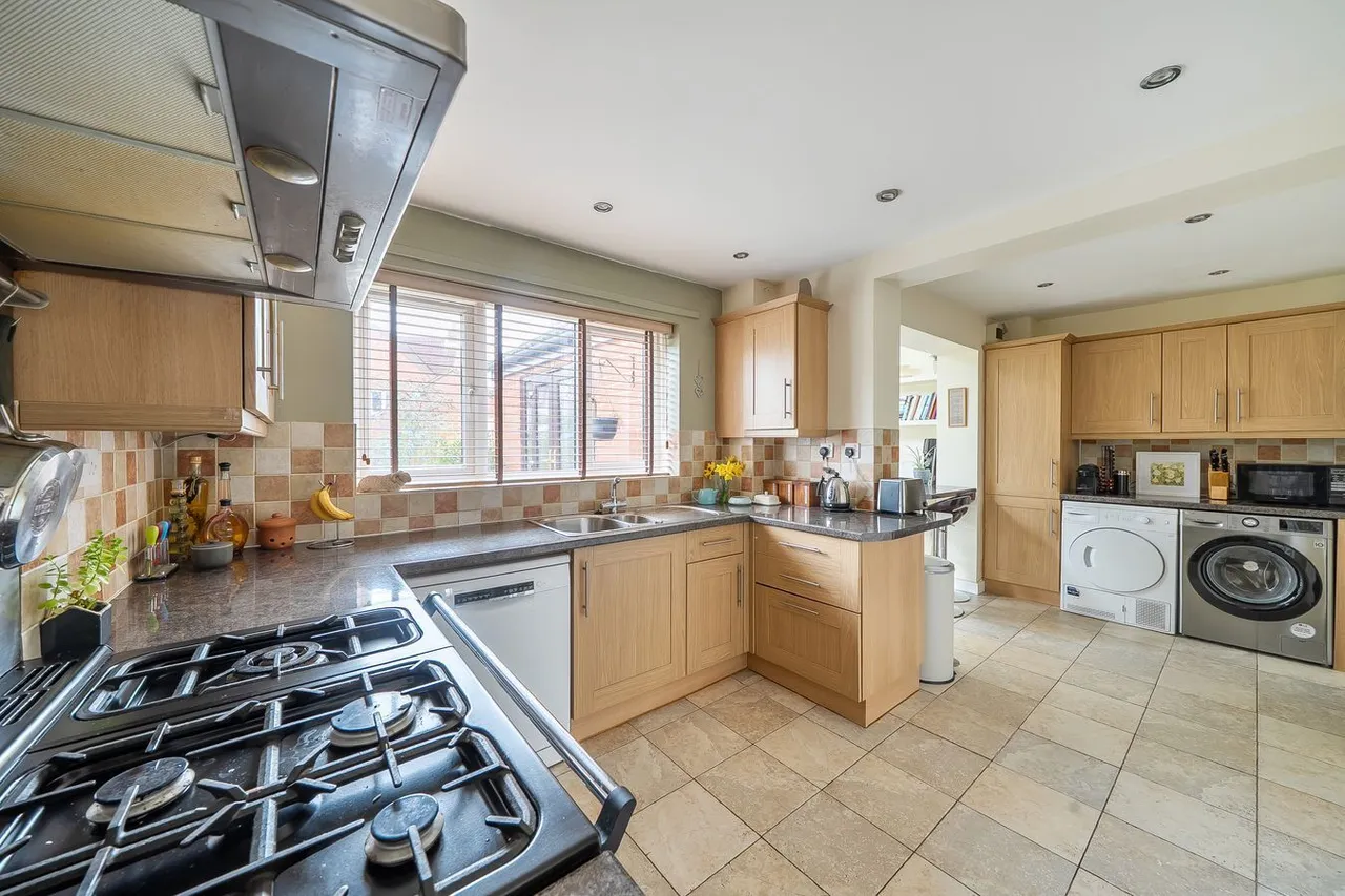 Bishopslea Close, Wells, BA5, photo 3