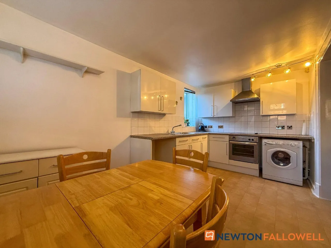 Barnby Road, NG24, photo 2
