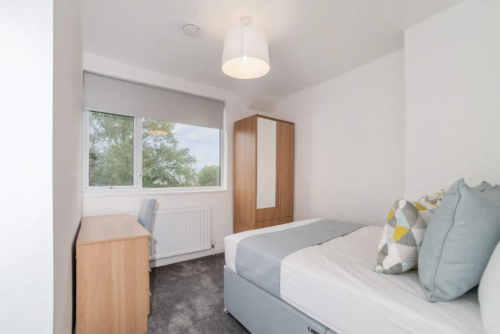 Cottesmore Road, Nottingham, NG7, photo 3