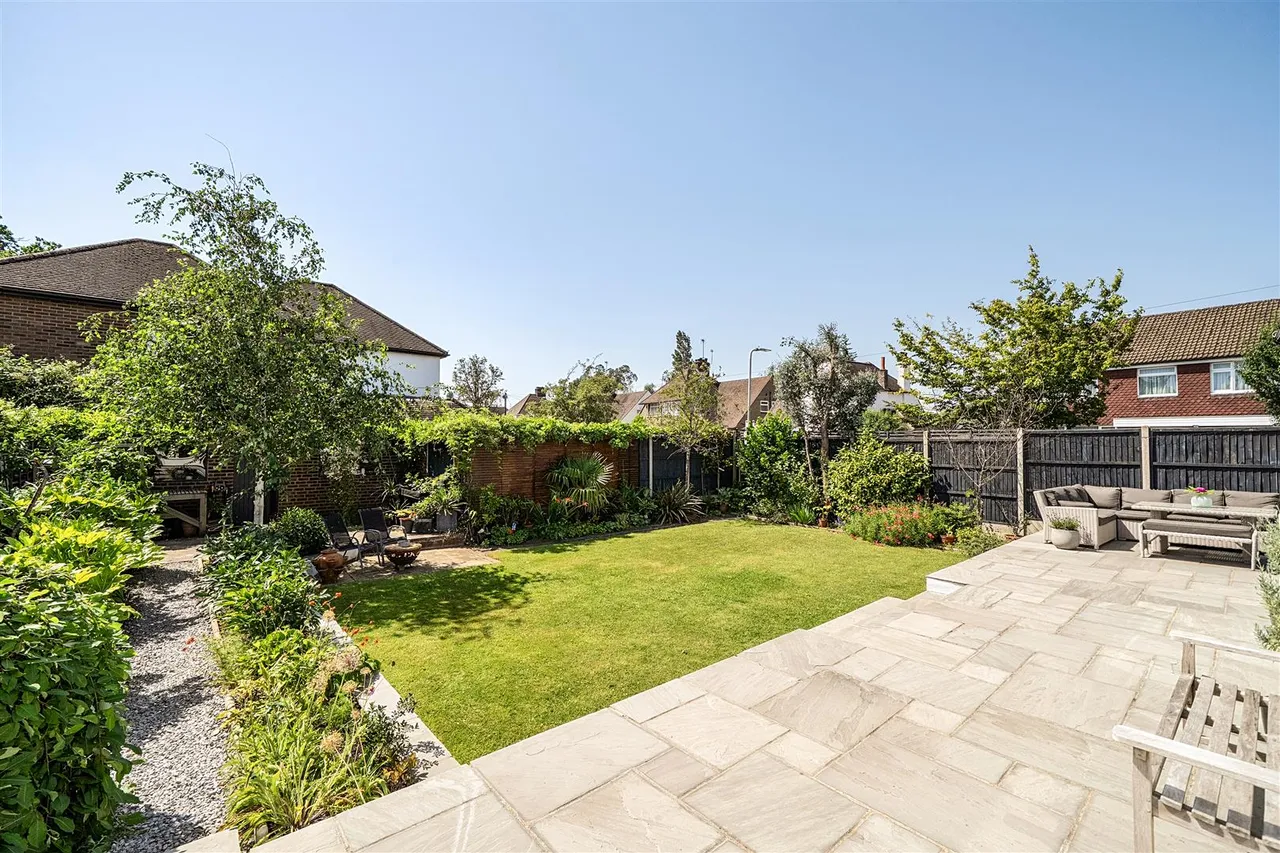 Blaydon Close, Ruislip, HA4 8AD, photo 7