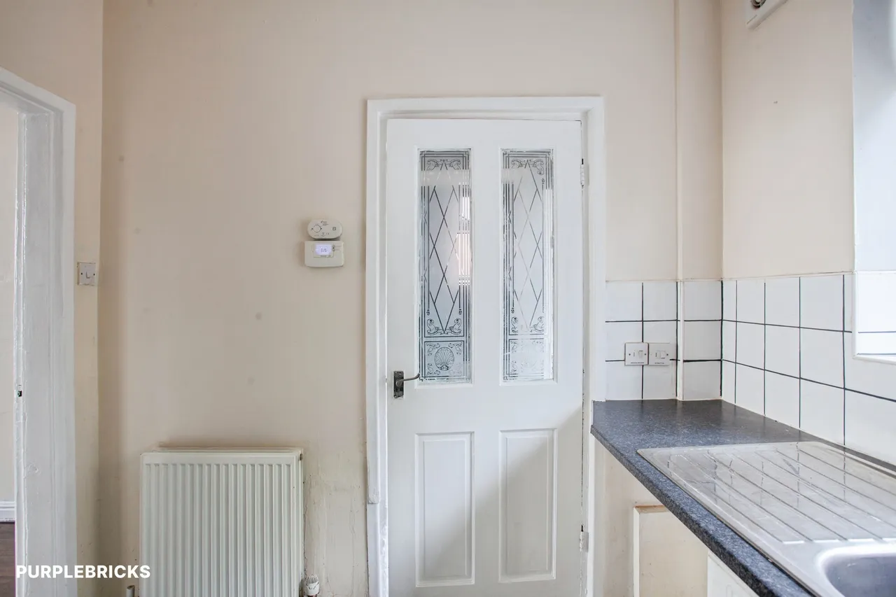 Barrie Drive, Sheffield, S5, photo 10