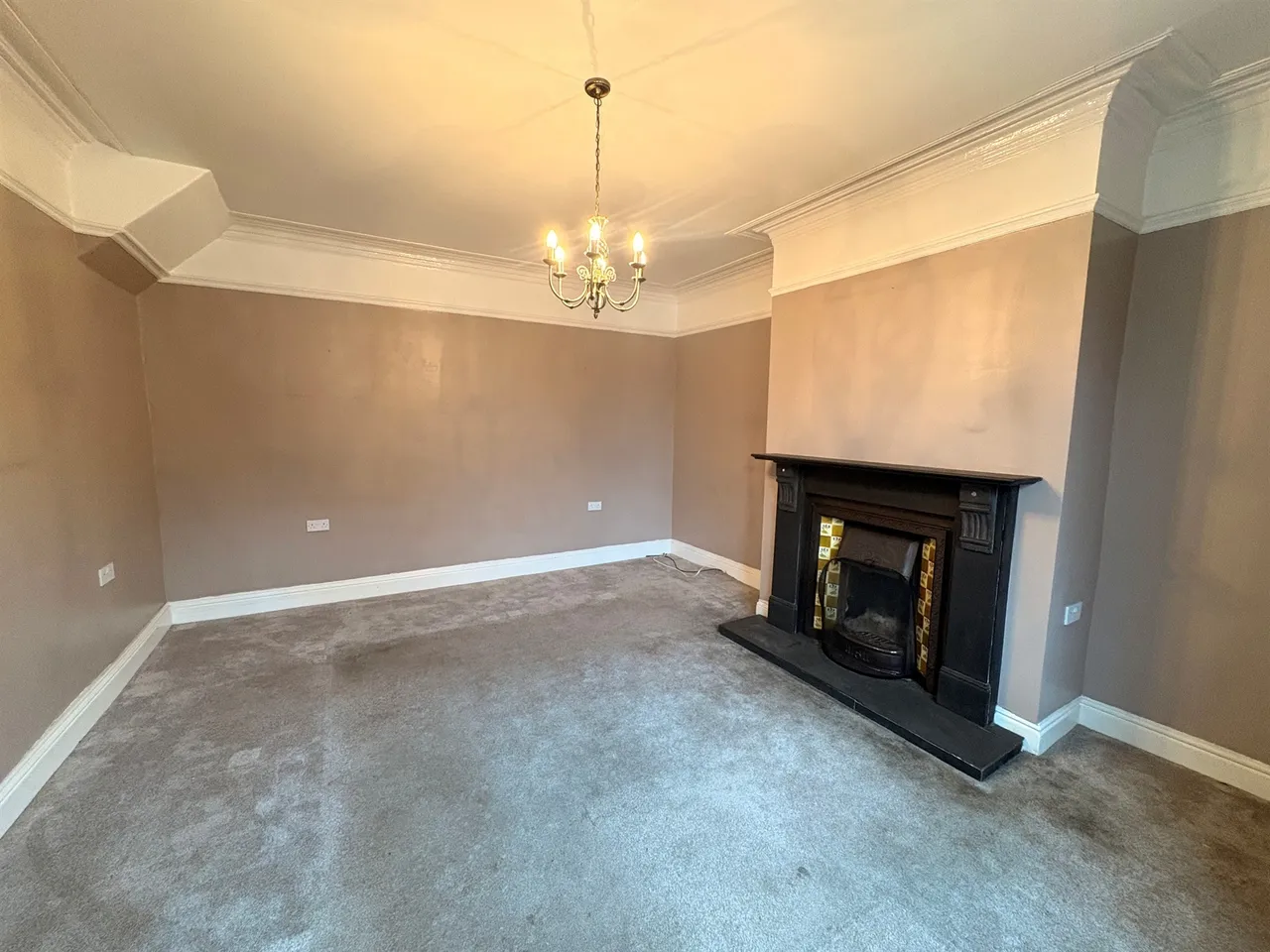 Montague Street, Sowerby Bridge, photo 2