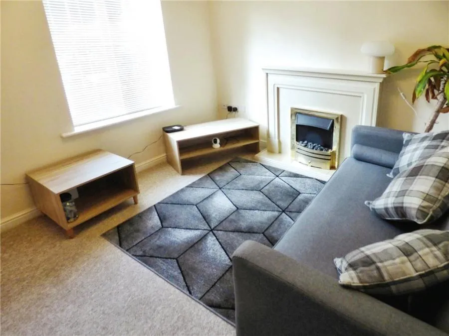 Avro Court, Hamble, SO31, photo 9