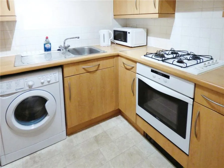 Avro Court, Hamble, SO31, photo 3