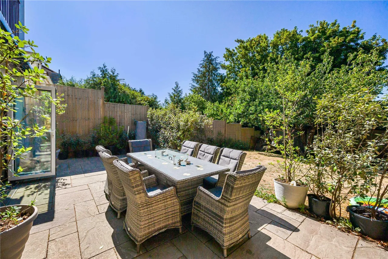 Greys Road, Henley-on-Thames, RG9, photo 22
