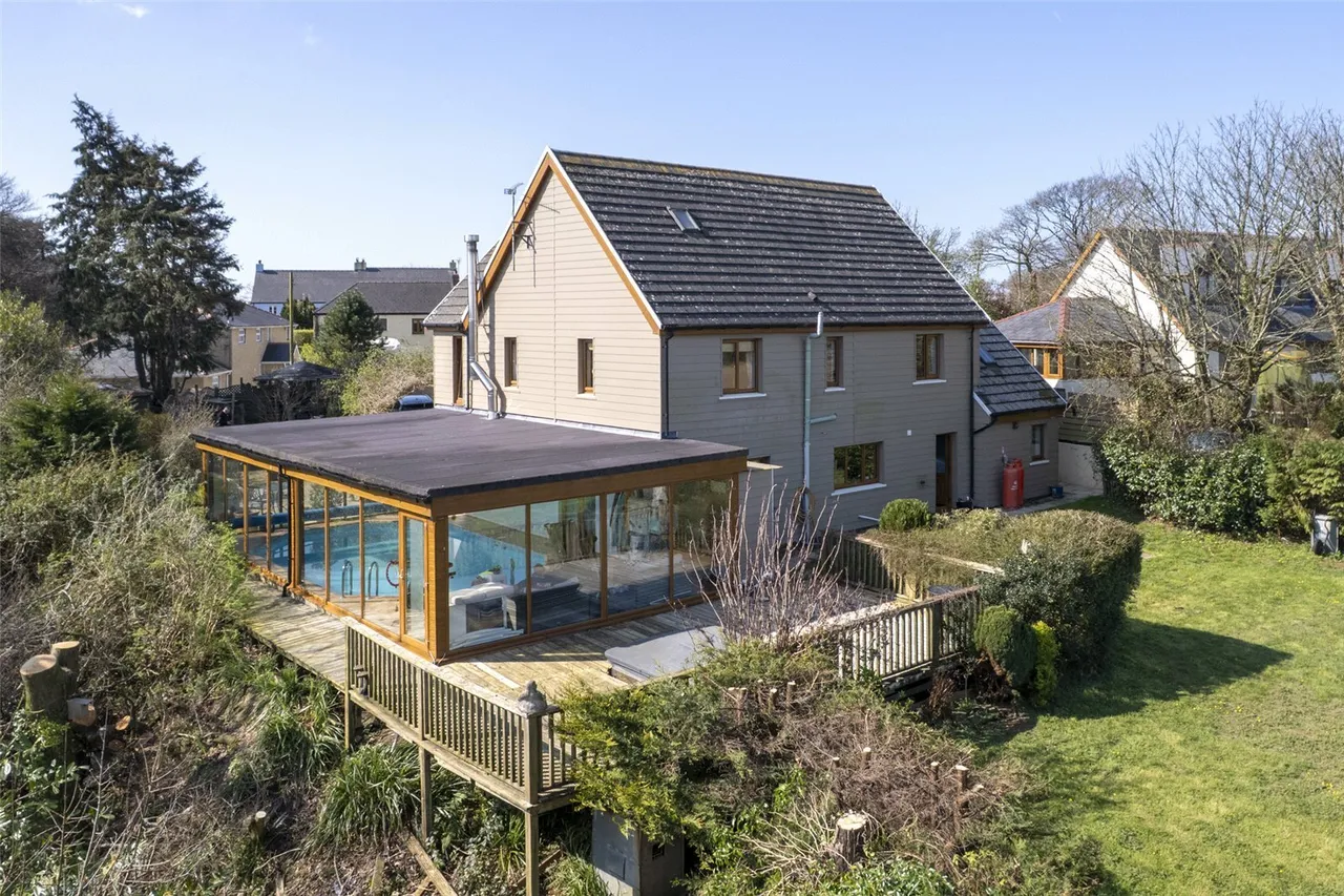 6 bed house for sale, Portfield Gate, Haverfordwest, SA62