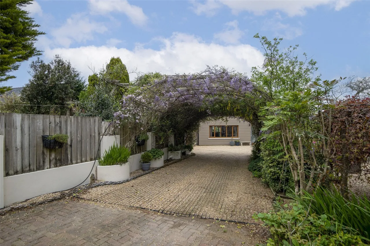 Portfield Gate, Haverfordwest, SA62, photo 44
