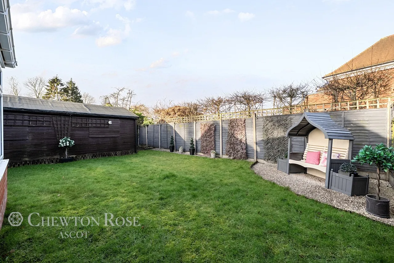 Hatchet Lane, Windsor, photo 25