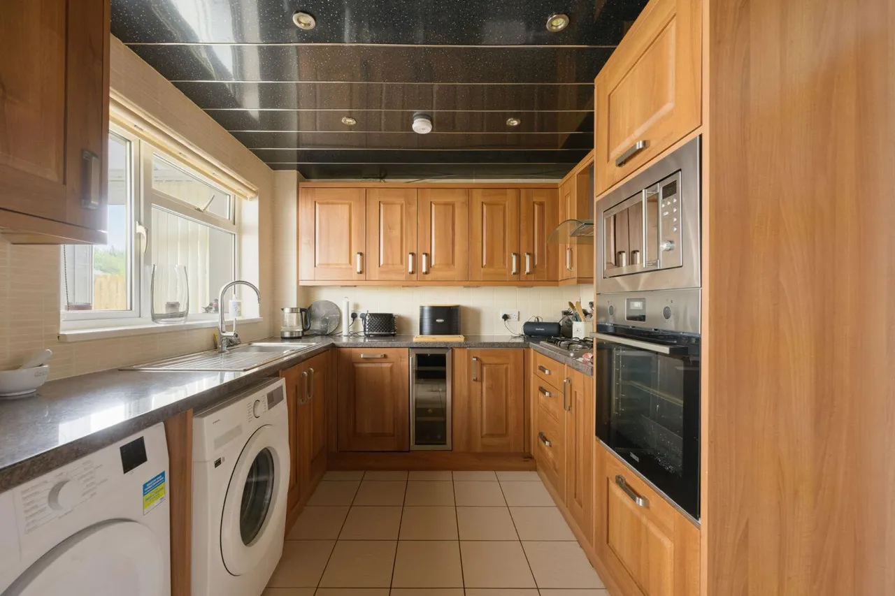 Craigelvan Avenue, Cumbernauld, G67 4SB, photo 8