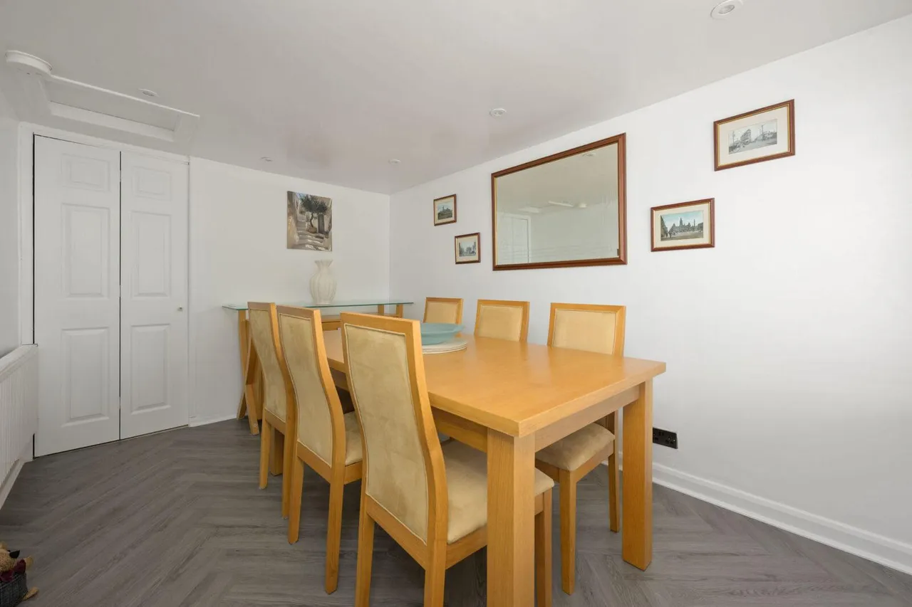 Craigelvan Avenue, Cumbernauld, G67 4SB, photo 7