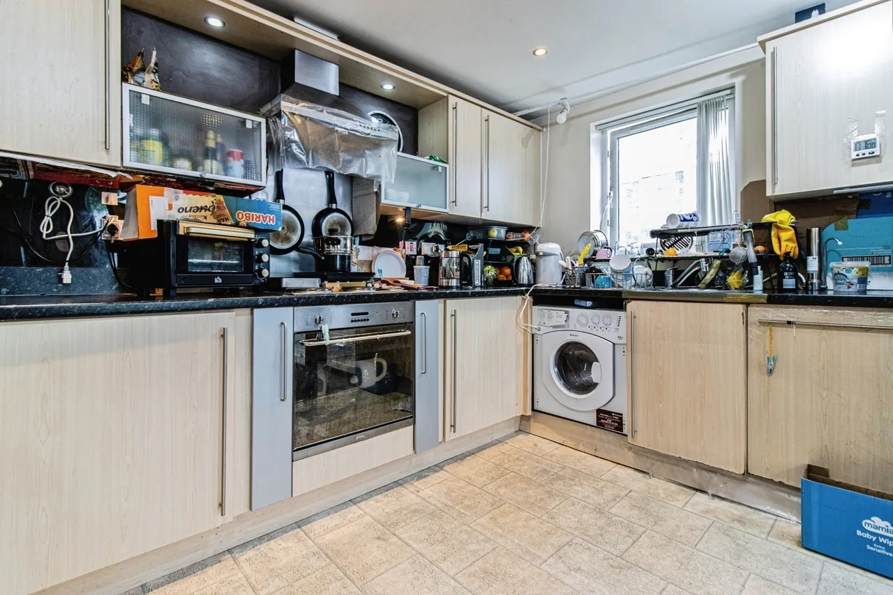 Elmira Way, Salford, Greater Manchester, M5, photo 5