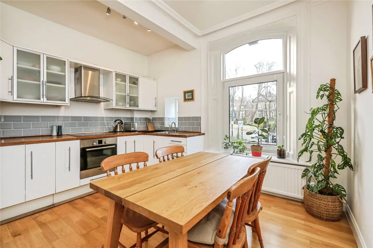 Fulwood Road, SHEFFIELD, South Yorkshire, S10, photo 3