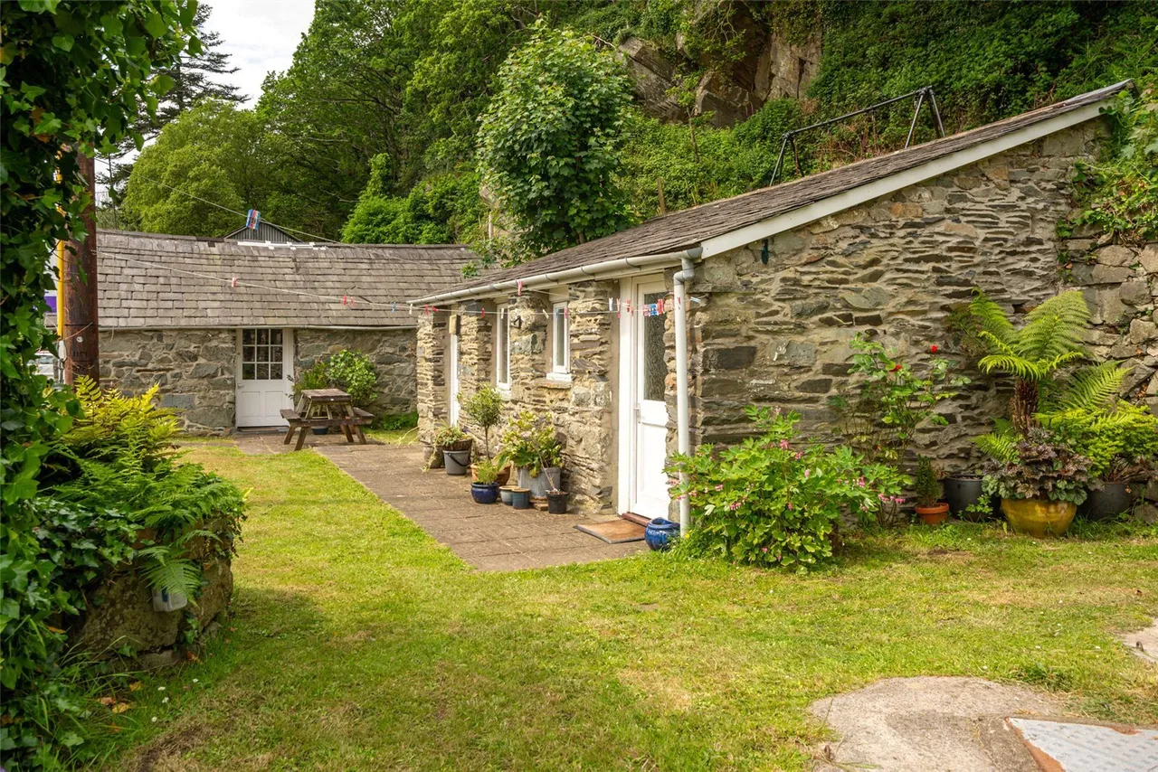 Tremadog, Porthmadog, LL49, photo 9