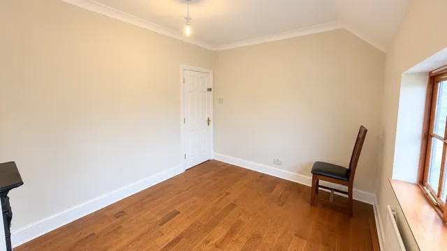 Squirrels Heath Lane, RM11, photo 13