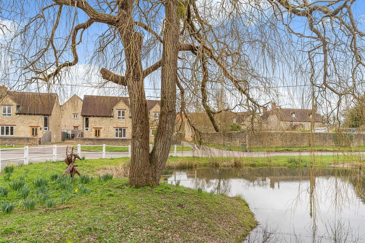 Moorhen Close, Marsh Gibbon, OX27, photo 8
