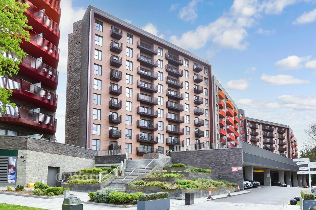 1 bed flat for sale, Leander Heights, Mill Wood, ME14