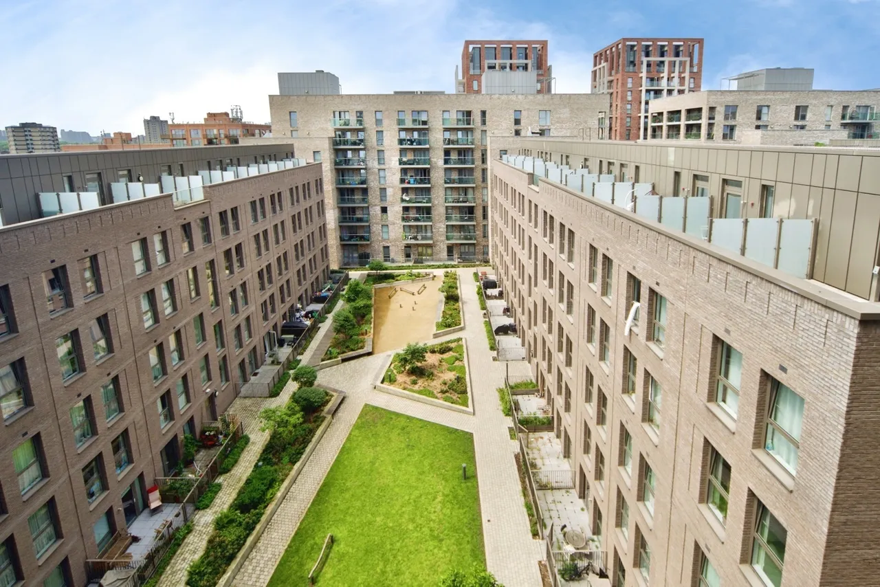 Shipbuilding Way, LONDON, London, E13, photo 18
