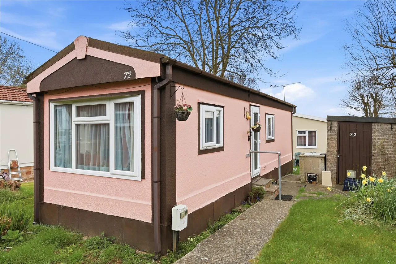 Temple Grove Park, Bakers Lane, West Hanningfield, Chelmsford, CM2, photo 8