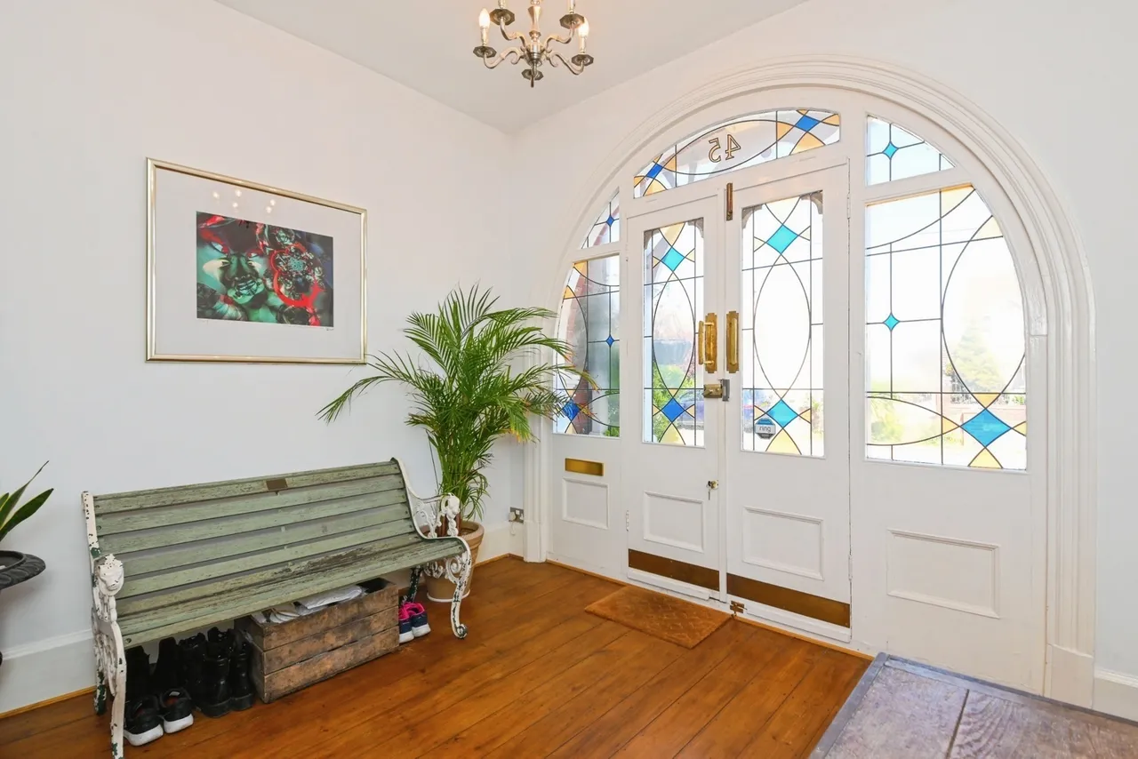 Arnold Road, Clacton-on-Sea, Essex, CO15, photo 2