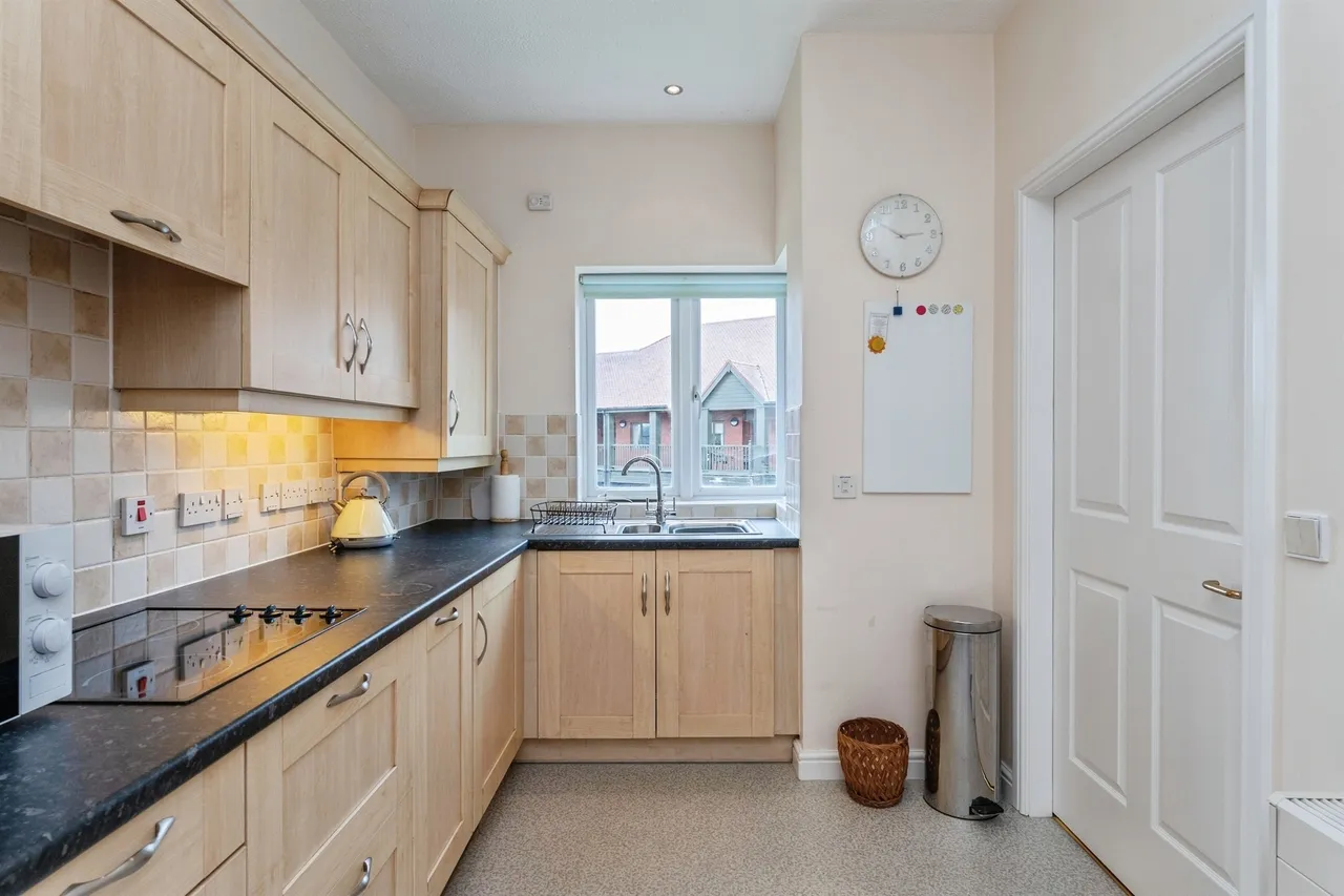 Brook Street, Chester, CH1, photo 6
