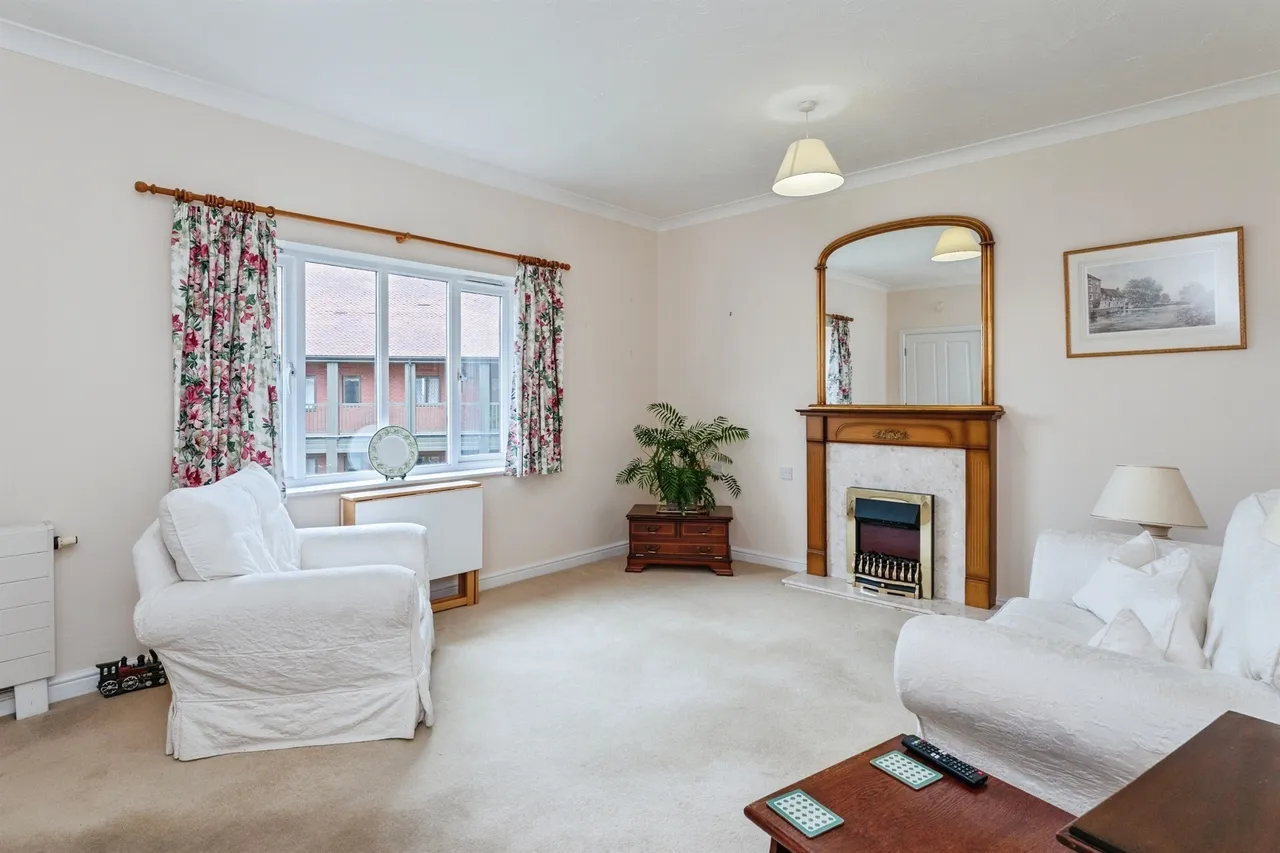 Brook Street, Chester, CH1, photo 2