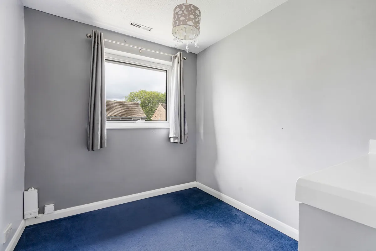 Roundham Close, Kidlington, photo 12