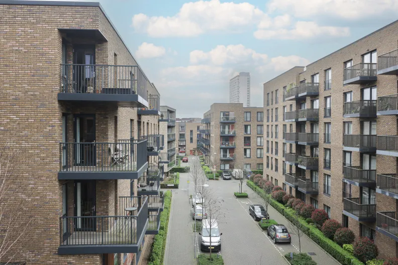 2 bed flat for sale, Plough Way, Rotherhithe, SE16