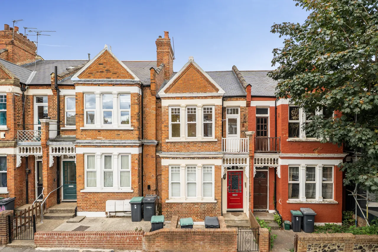 1 bed flat for sale — Rathcoole Gardens, London, N8